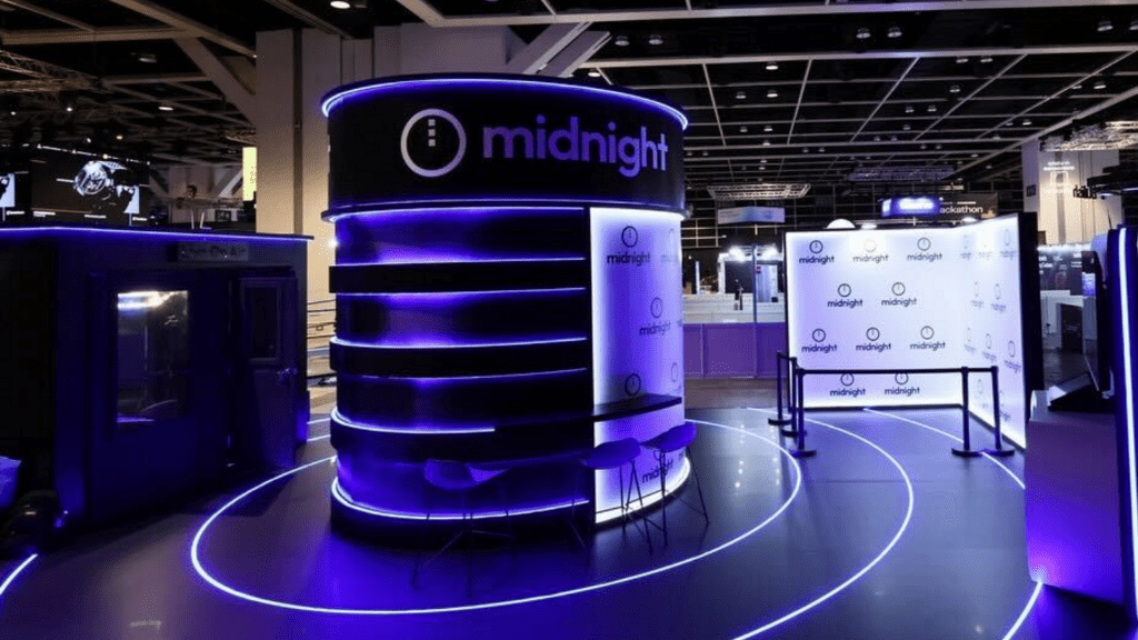Immersive exhibition stand design by a leading event agency, showcasing event tech and creating a high-impact brand experience at a global blockchain event.